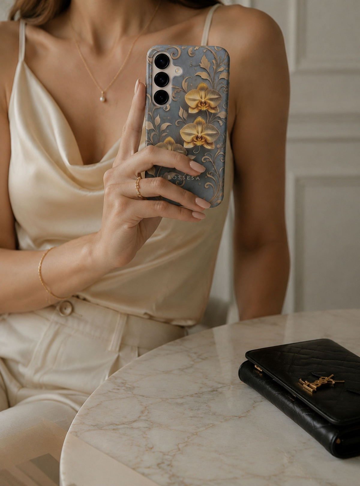 Samsung Galaxy S25 „Auksinė Orchidėja“
