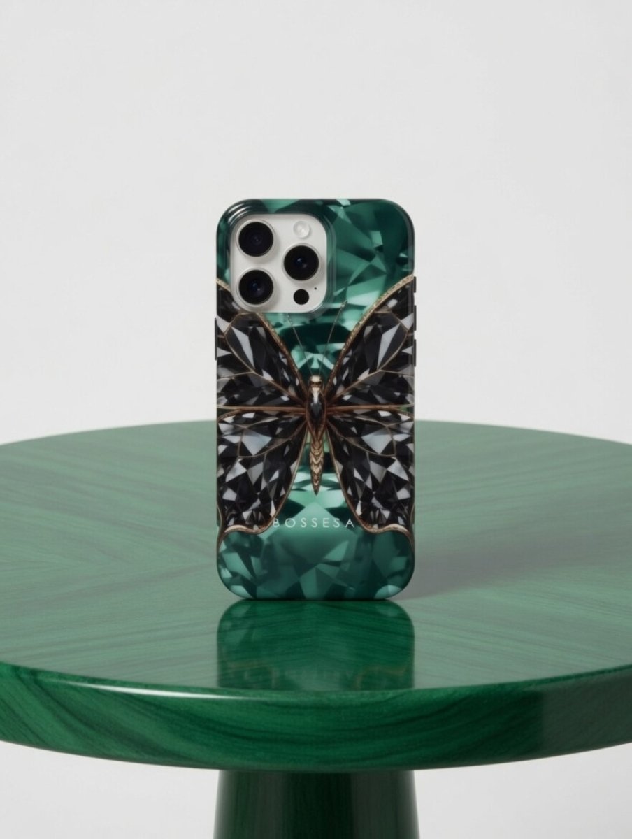 iPhone 16 dėklas „Nakties Sparnai“